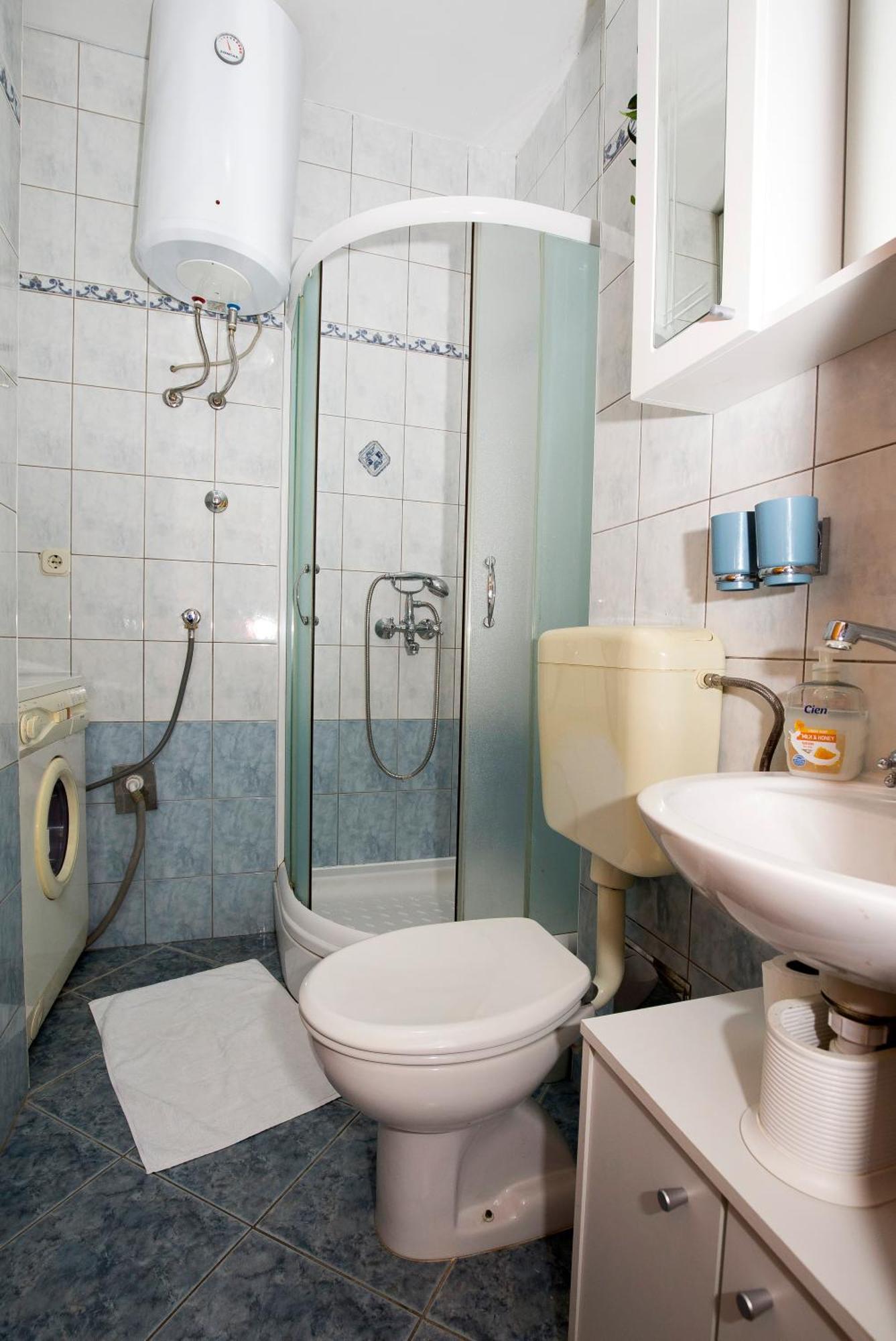 Apartman Roza Omis Ngoại thất bức ảnh